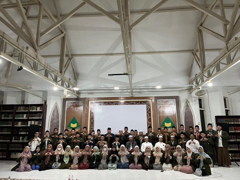 Sarasehan Mahasiswa STKQ Al-Hikam Depok Angkatan 13 di Pesantren Al-Hikam Malang